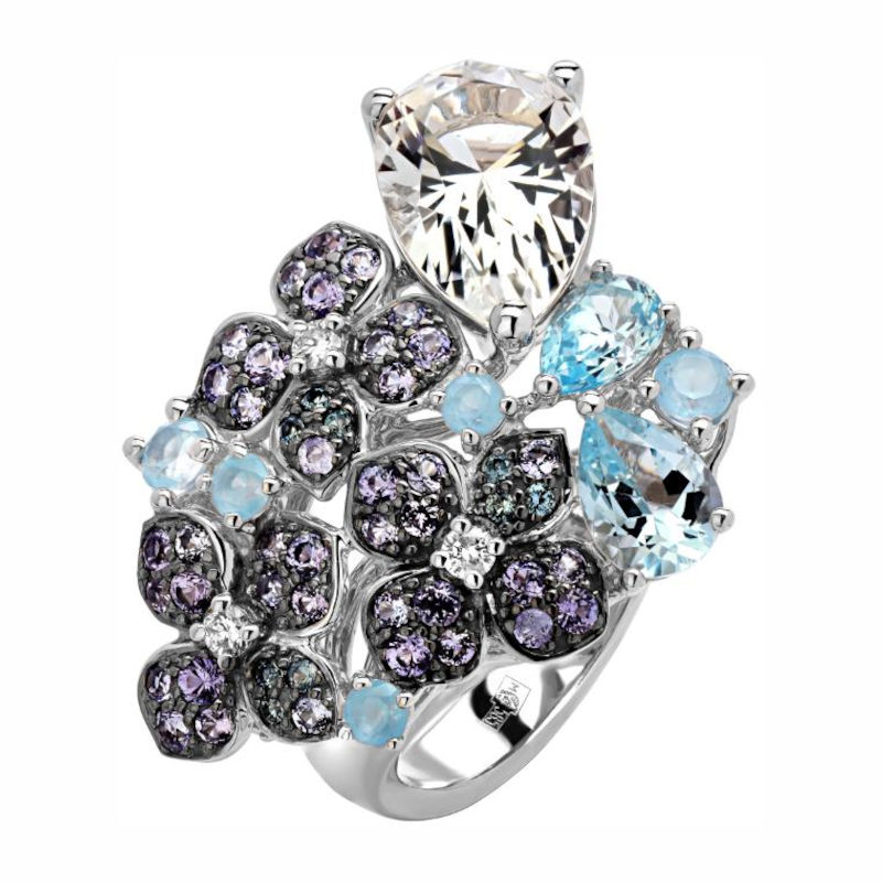 Кольцо из белого золота 585 пробы с топазами, танзанитами, сапфирами и бриллиантами 01К6214601-1