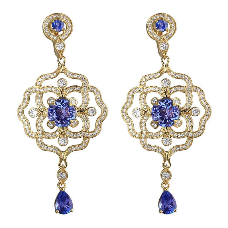 Серьги из желтого золота 750 пробы с танзанитами, сапфирами и бриллиантами 01С647987-3 Серьги из желтого золота 750 пробы с танзанитами, сапфирами и бриллиантами 01С647987-3