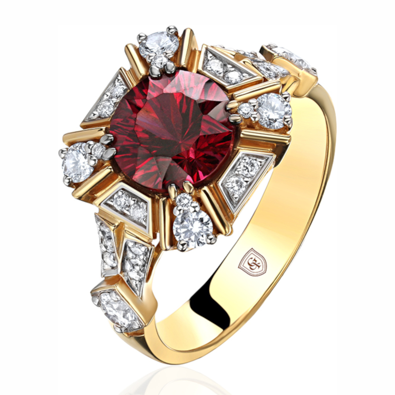 Кольцо из желтого золота 750 пробы с родолитом и бриллиантами 01К6412603-1 Кольцо из желтого золота 750 пробы с родолитом и бриллиантами 01К6412603-1