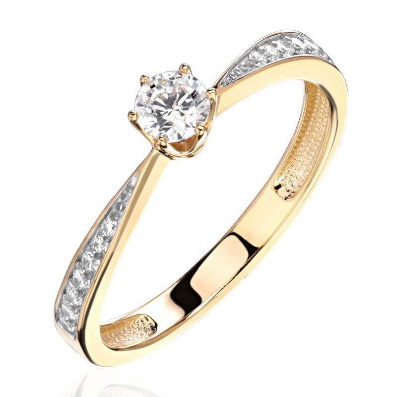 Кольцо из желтого золота 585 пробы с фианитами 01К1315710Р