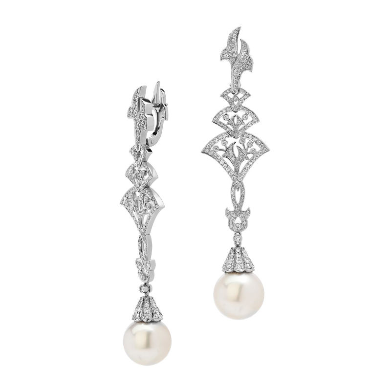 Серьги из белого золота 750 пробы с жемчугом и бриллиантами 01С673935-1 Серьги из белого золота 750 пробы с жемчугом и бриллиантами 01С673935-1