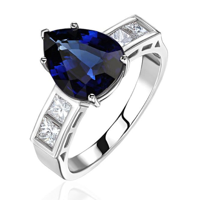 Кольцо из белого золота 750 пробы с сапфиром и бриллиантами 01К6717062-1