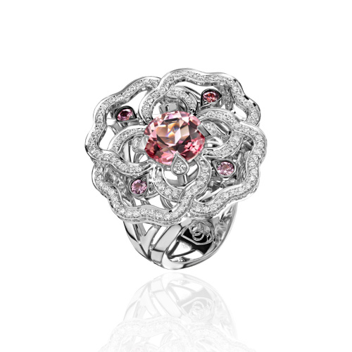 Кольцо из белого золота 750 пробы с бриллиантами, топазом и сапфирами 01К6771097-1