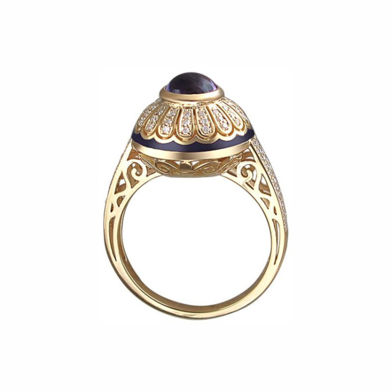 Кольцо из желтого золота 750 пробы с аметистом, бриллиантами и эмалью 01К646673Э-1